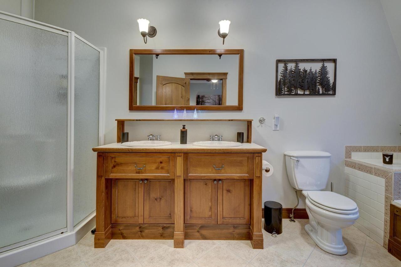 Les Manoirs Wpool & Hot Tub Near Village 120-8 Mont-Tremblant Eksteriør billede